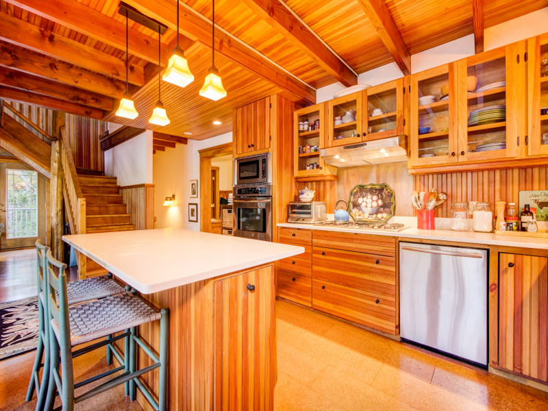 Acadia Lodge