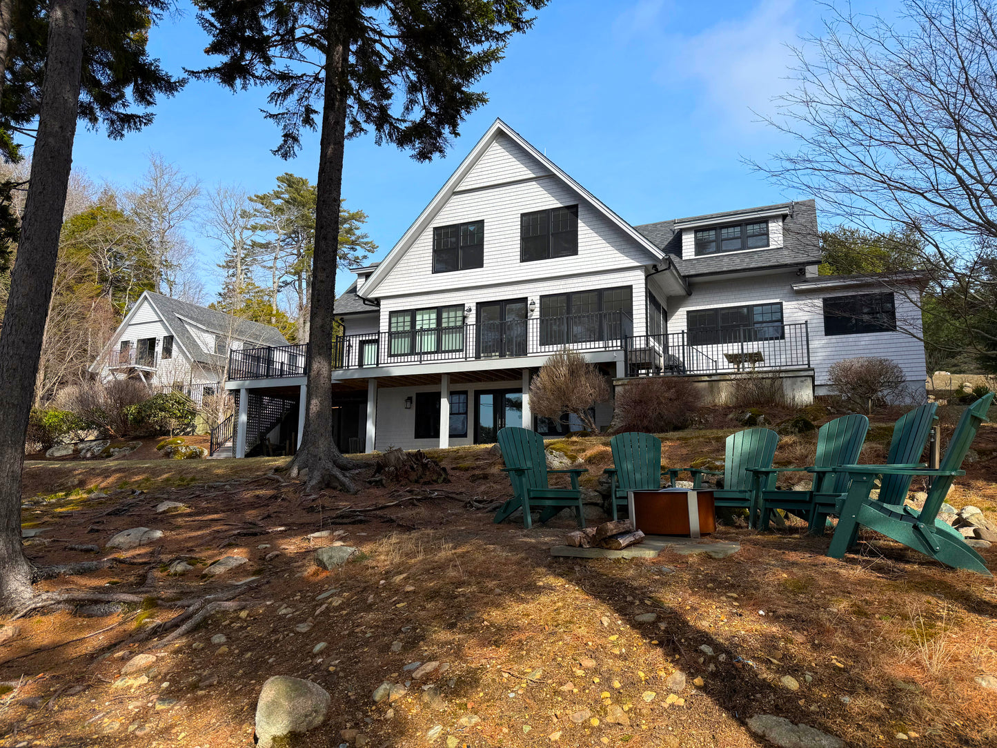 Goose Hill - Lakefront on Long Pond
