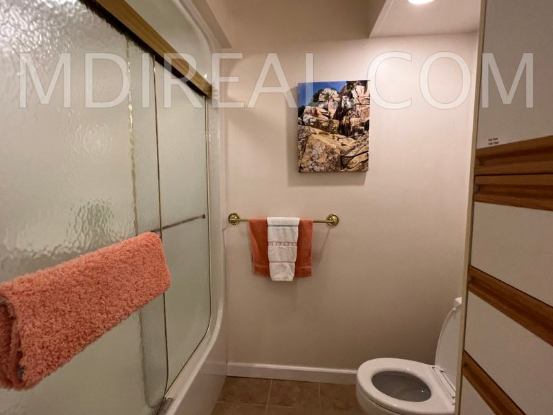 Harbor Breeze at Western Way #9
