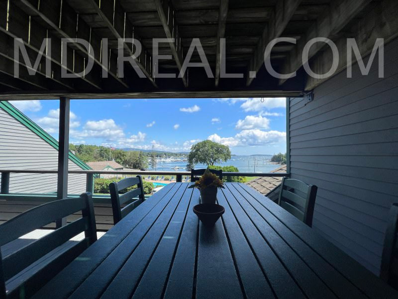 Harbor Breeze at Western Way #9