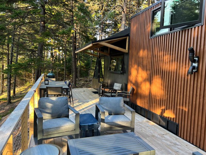 Seawall ~ Oceanfront Parcel with Luxury Small Home
