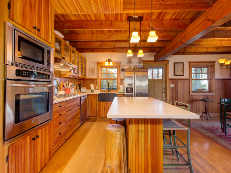 Acadia Lodge