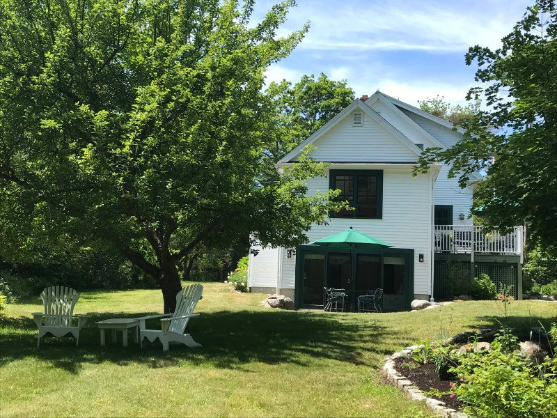 Curly's Cottage