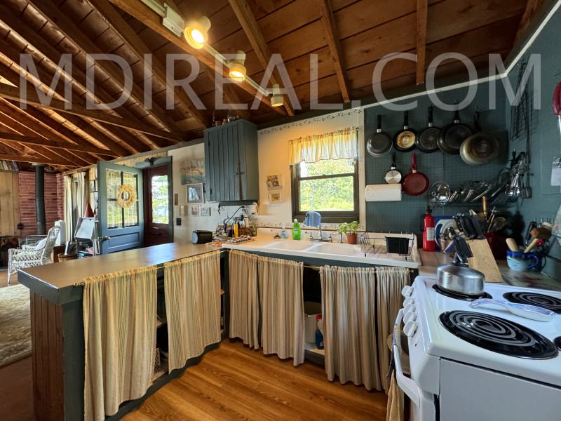 Cottage at Indian Point