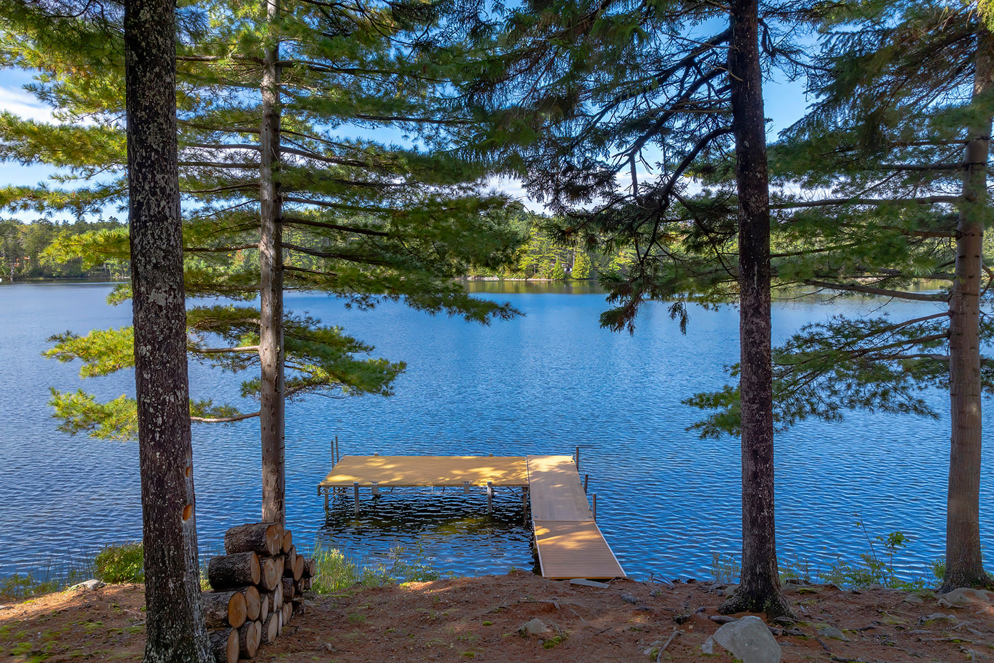 Goose Hill - Lakefront on Long Pond